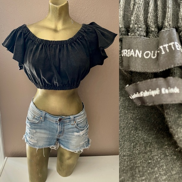 URBAN OUTFITTERS Off Shoulder Ruffle Sleeve Boho CROP TOP Size Large - Picture 2 of 15